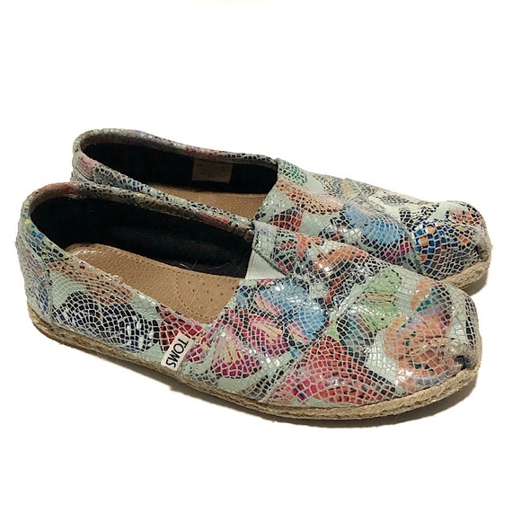 Toms Blue Leather Printed Mosaic Classics Flats - Picture 1 of 8